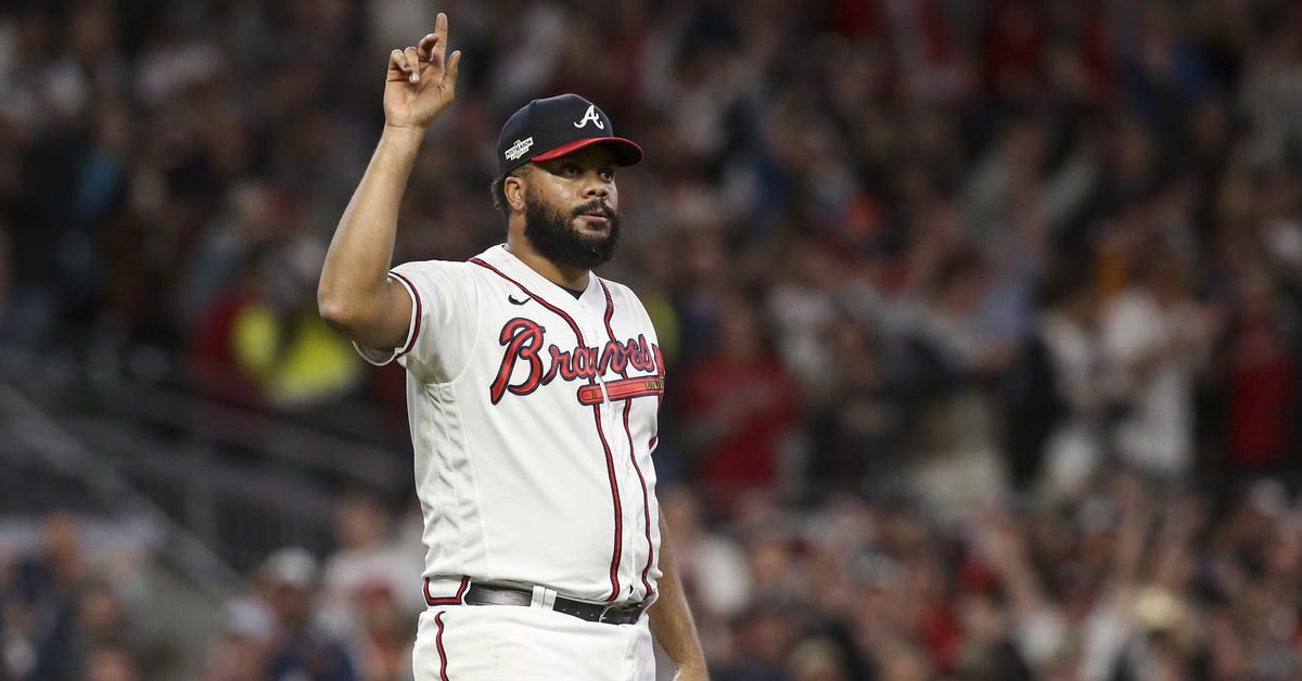 Atlanta Braves Daily Hammer Podcast: How Big of A Priority is resigning Kenley Jansen?