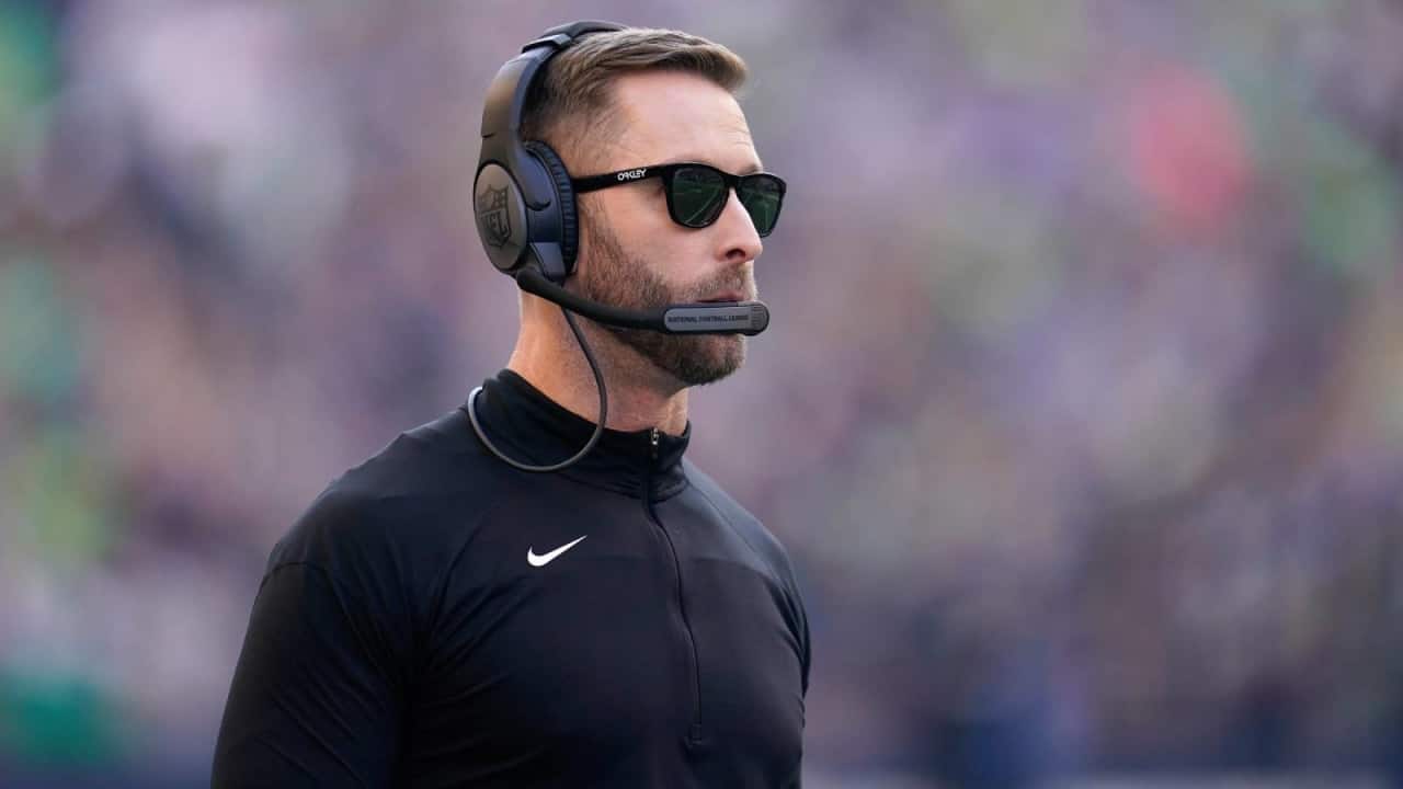 Cardinals HC Kliff Kingsbury on potentially making a trade before NFL deadline: 'It wouldn't surprise me'
