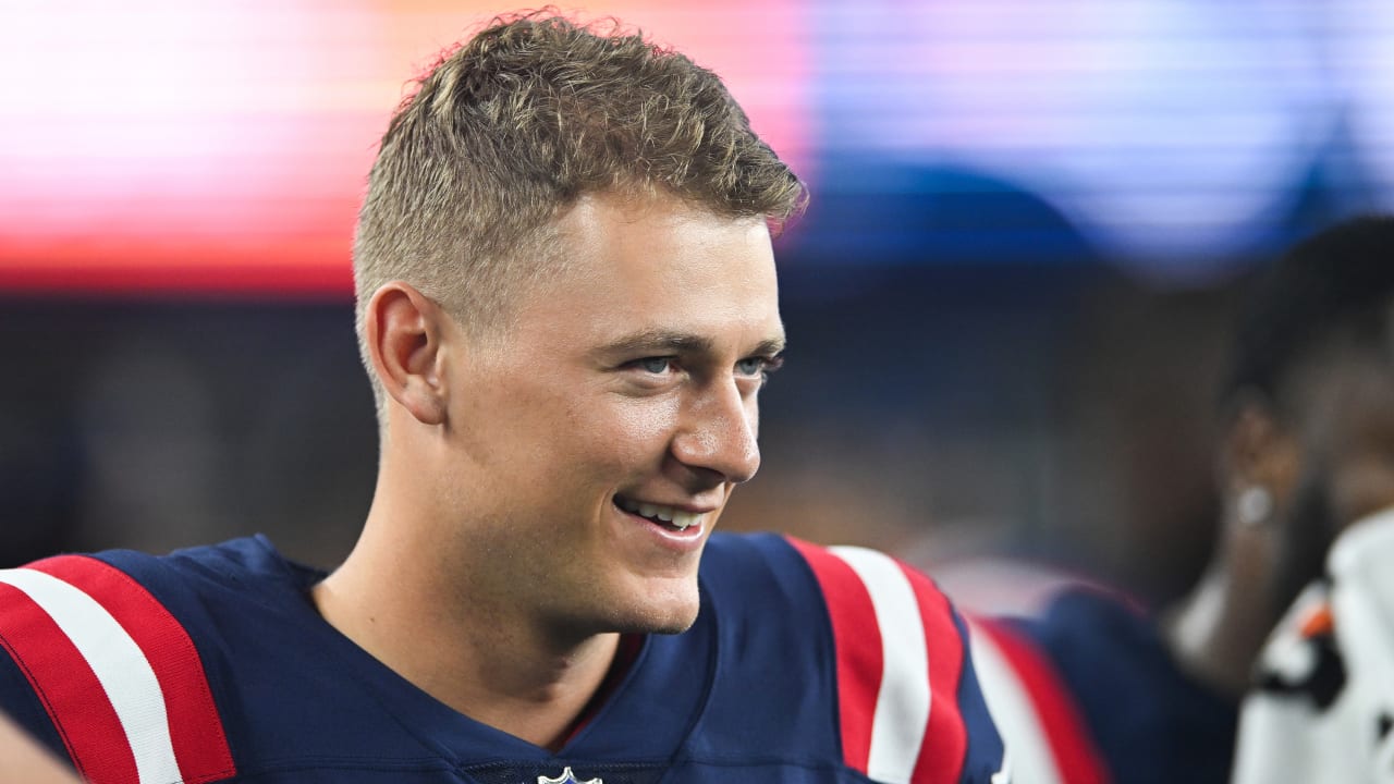 Patriots QB Mac Jones to start Sunday at Jets over Bailey Zappe