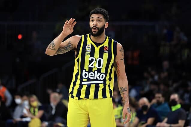 Pierria Henry returns to Baskonia