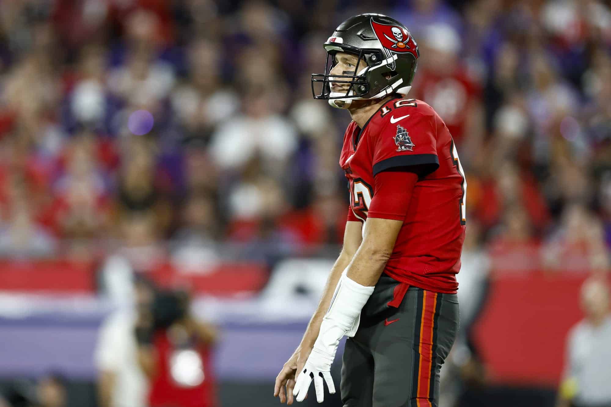 Ravens make Tom Brady, Bucs' miserable start worse: Best memes and tweets