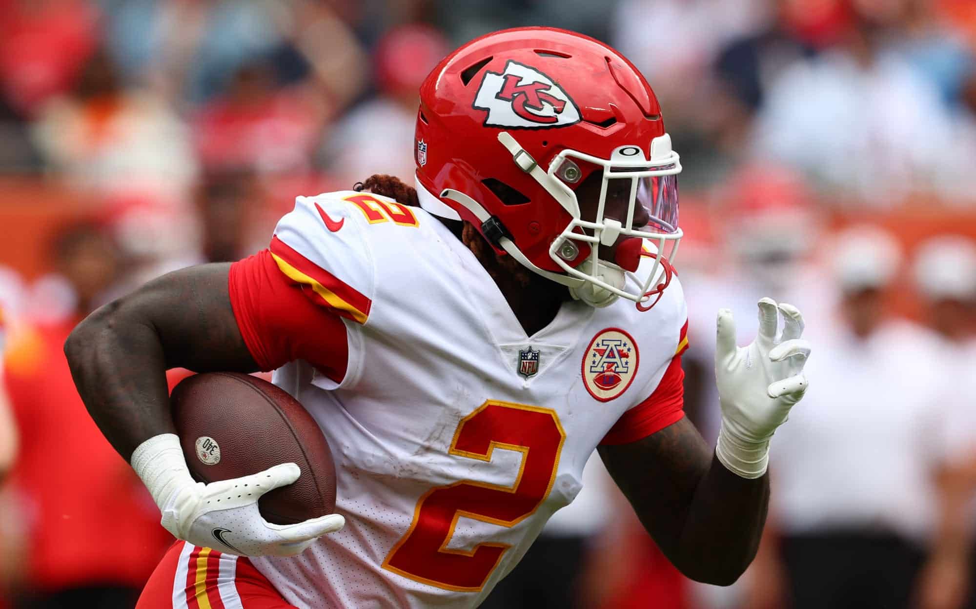 Ronald Jones tweets that he wants out after Chiefs Kadarius Toney trade