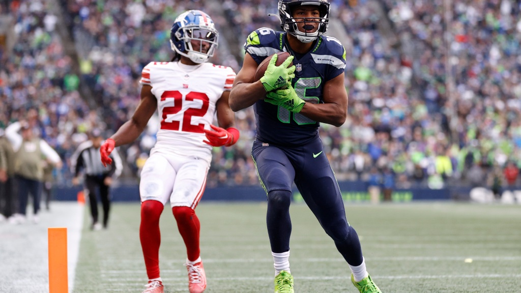 Self-inflicted wounds haunt New York Giants in 27-13 loss to Seahawks