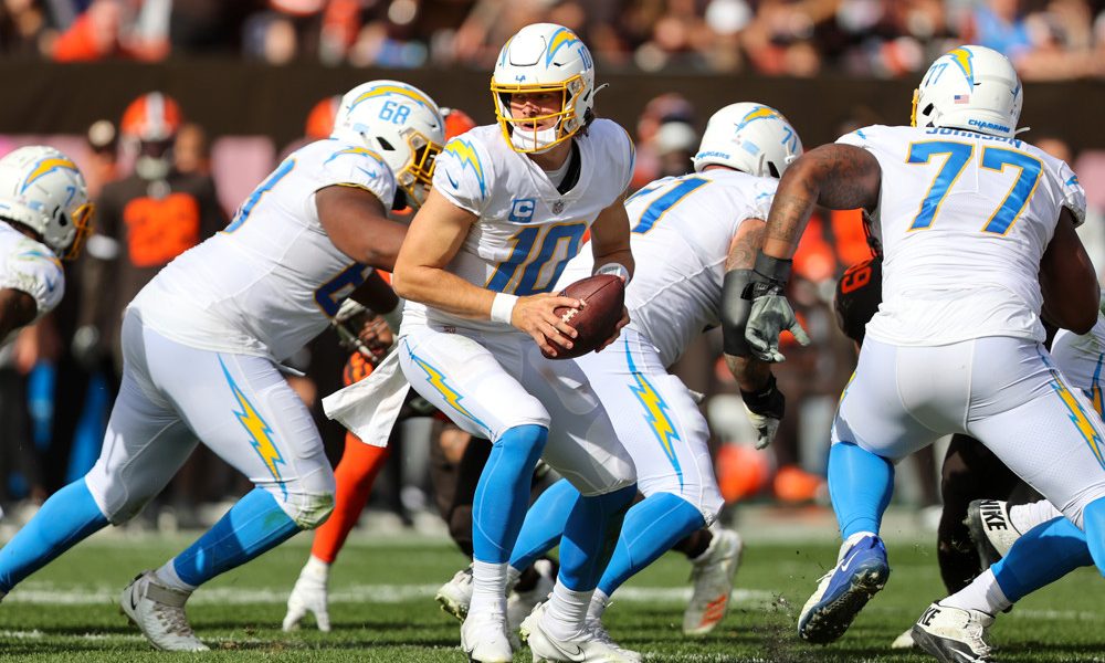 Changing the Call: Quarterback Start/Sits Week 9