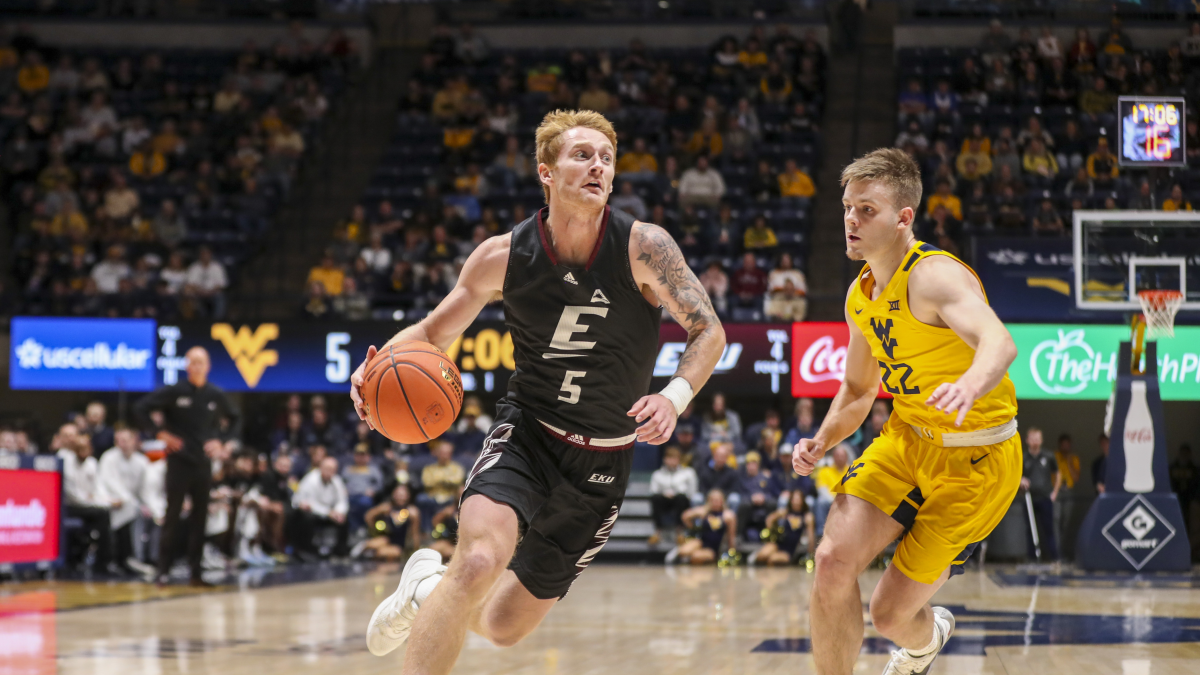 Eastern Kentucky Nails Wild Half-Court Buzzer-Beater for the Win