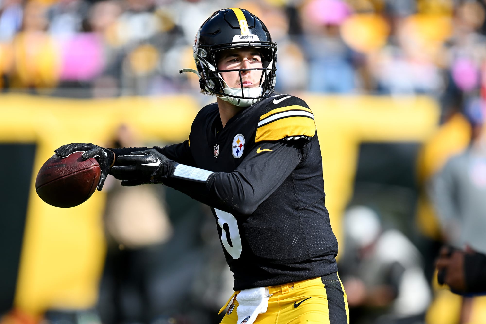 Kenny Pickett calls out Steelers teammates for not studying enough