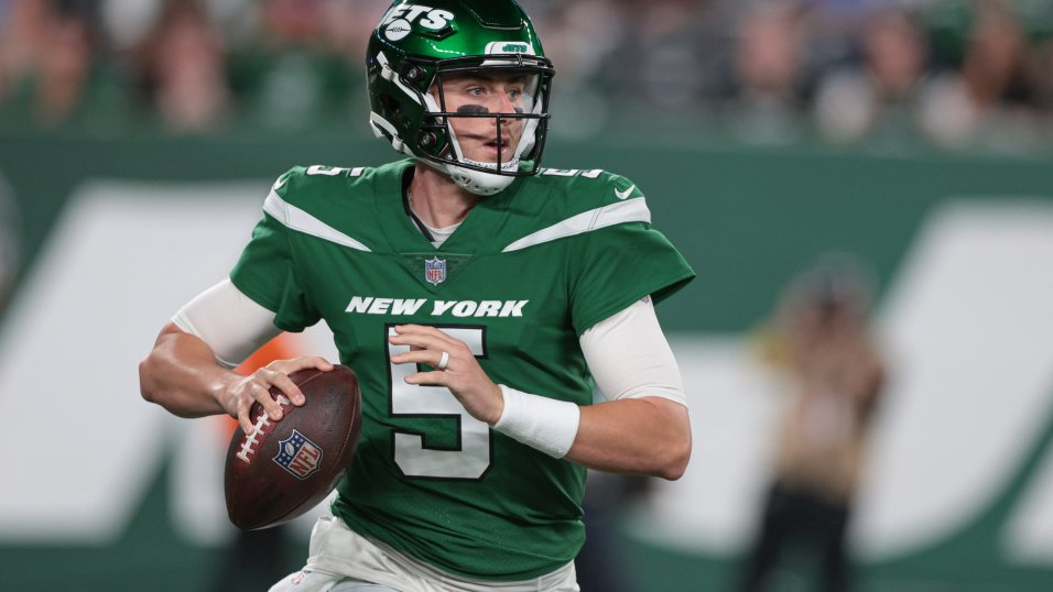 PFF News Mailbag: Why Jets chose Mike White to replace Zach Wilson, Matt Judon's DPOY candidacy and more | NFL News, Rankings and Statistics