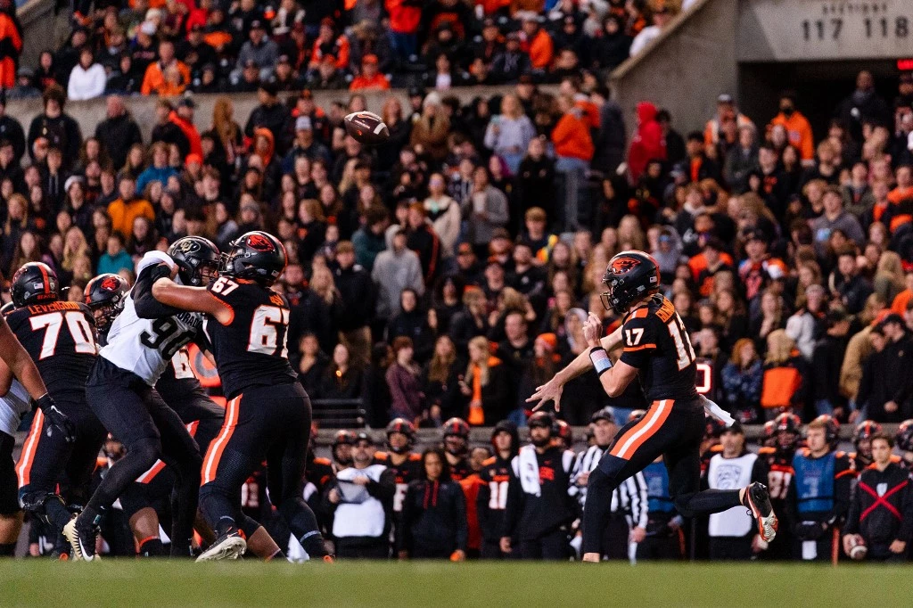 Pac 12 Week 10 Odds & Preview at Point Spreads!