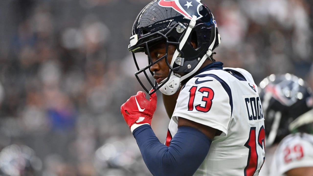 Texans don't deal WR Brandin Cooks as trade deadline passes