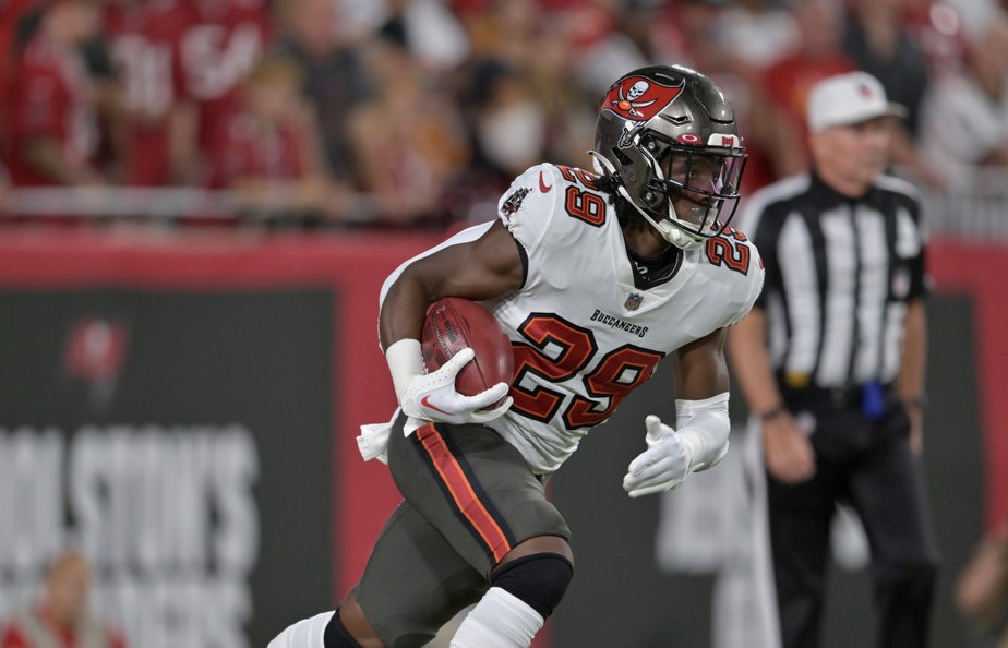 The Cutback: Running Back Start/Sit Week 12
