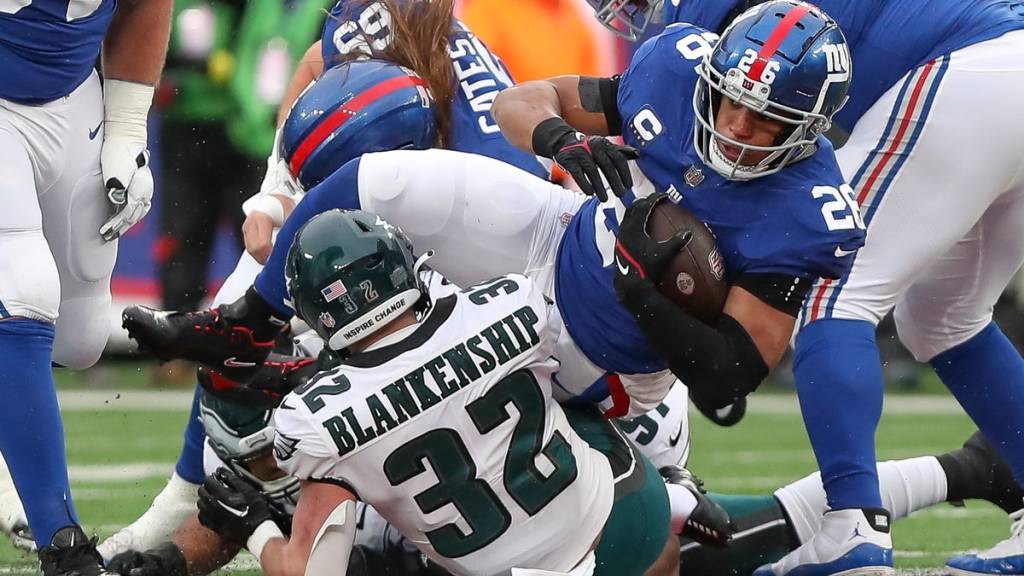 Saquon Barkley player props odds, tips and betting trends for Week 15
