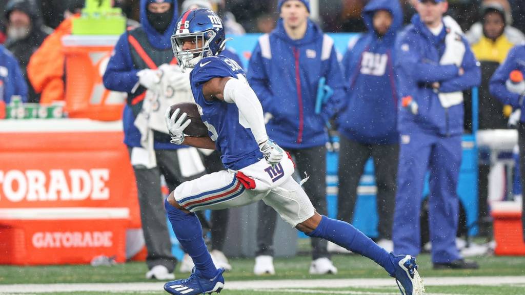 Darius Slayton player props odds, tips and betting trends for Week 16
