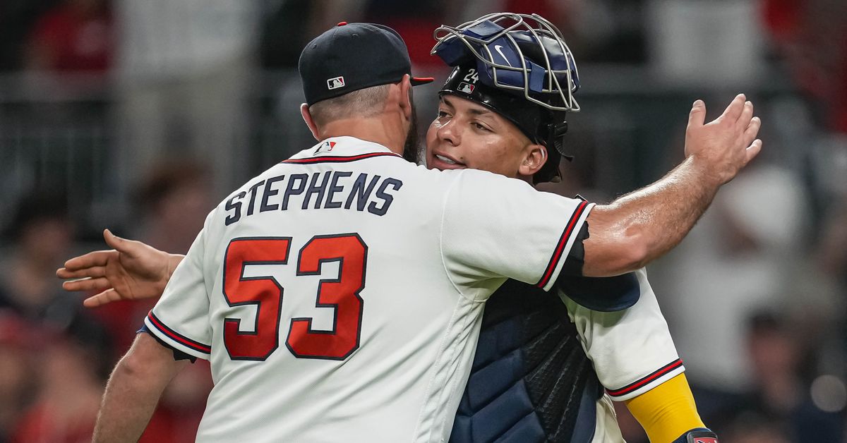 Atlanta Braves News: Atlanta Brings Back Jackson Stephens, More