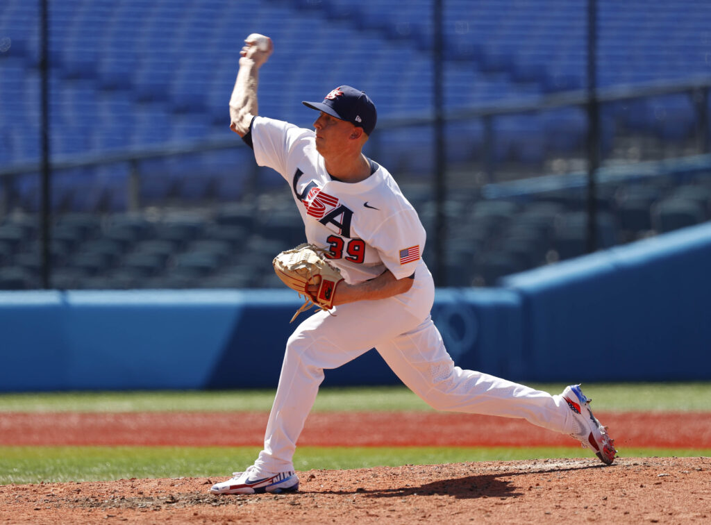 Diamondbacks Sign Scott McGough To Two-Year Deal