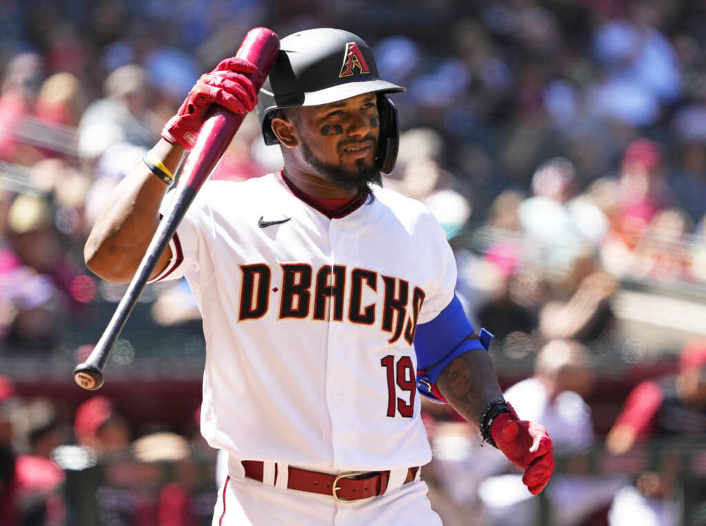 Dodgers Acquire Yonny Hernandez - MLB Trade Rumors