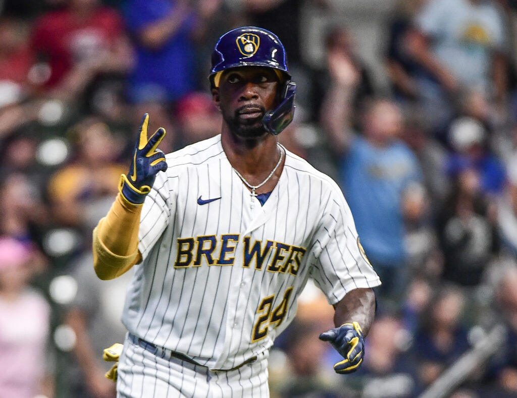 Dodgers, Rays Interested In Andrew McCutchen