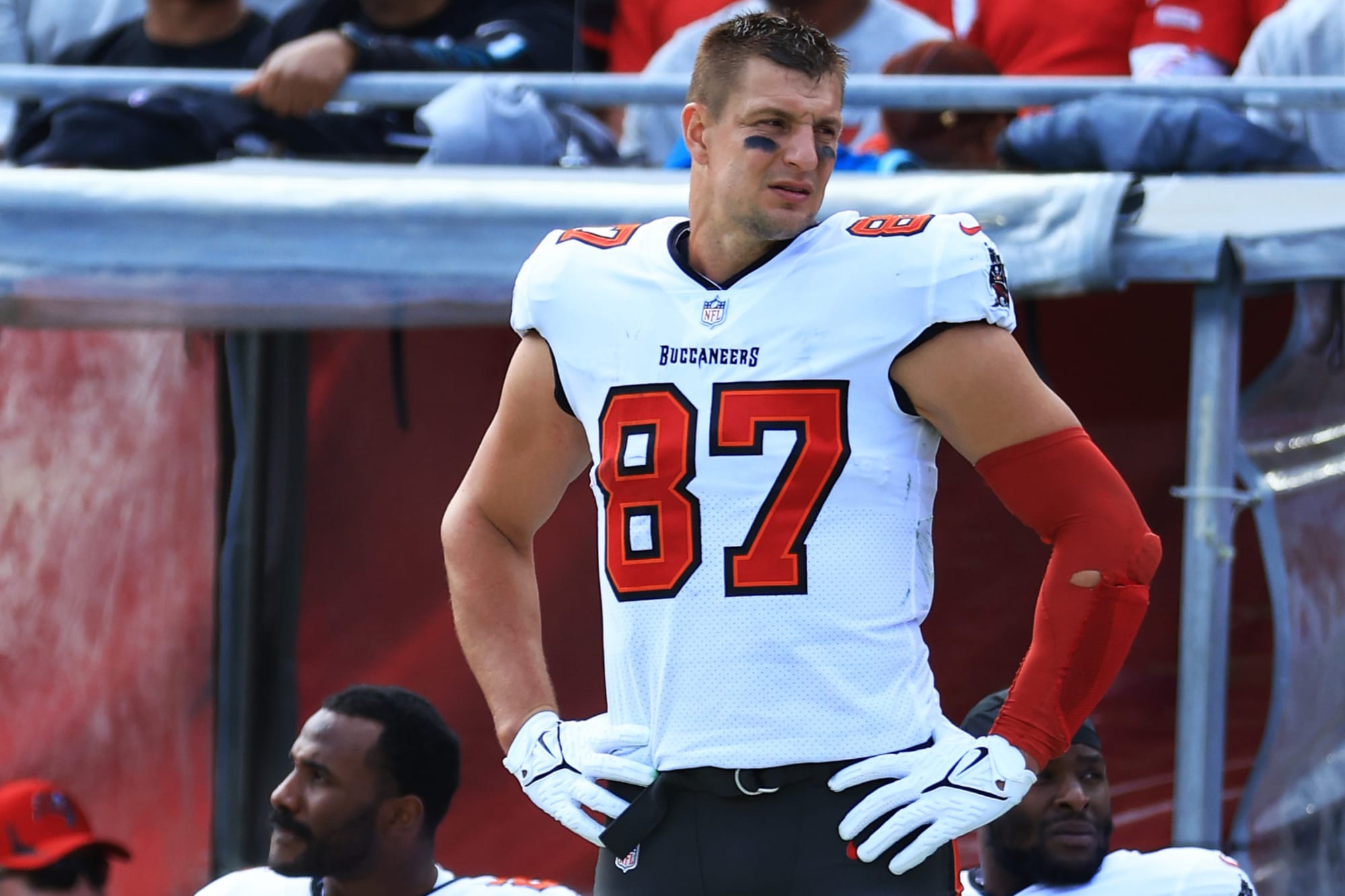 Gronk reveals his 'bored' Tweet got multiple teams to inquire about availability, doesn't entirely shut comeback down