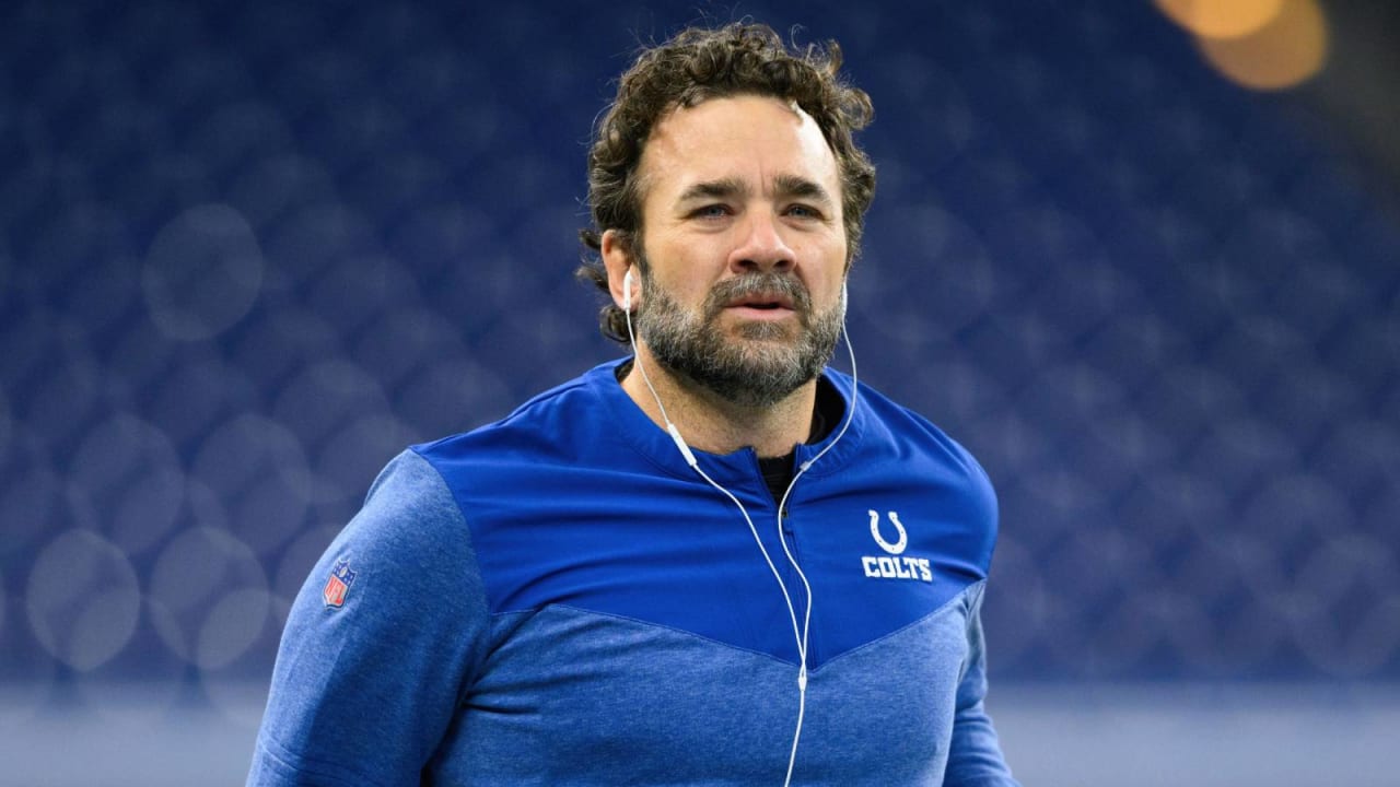 Jeff Saturday 'not wavering' in desire to earn Colts' permanent head coaching gig