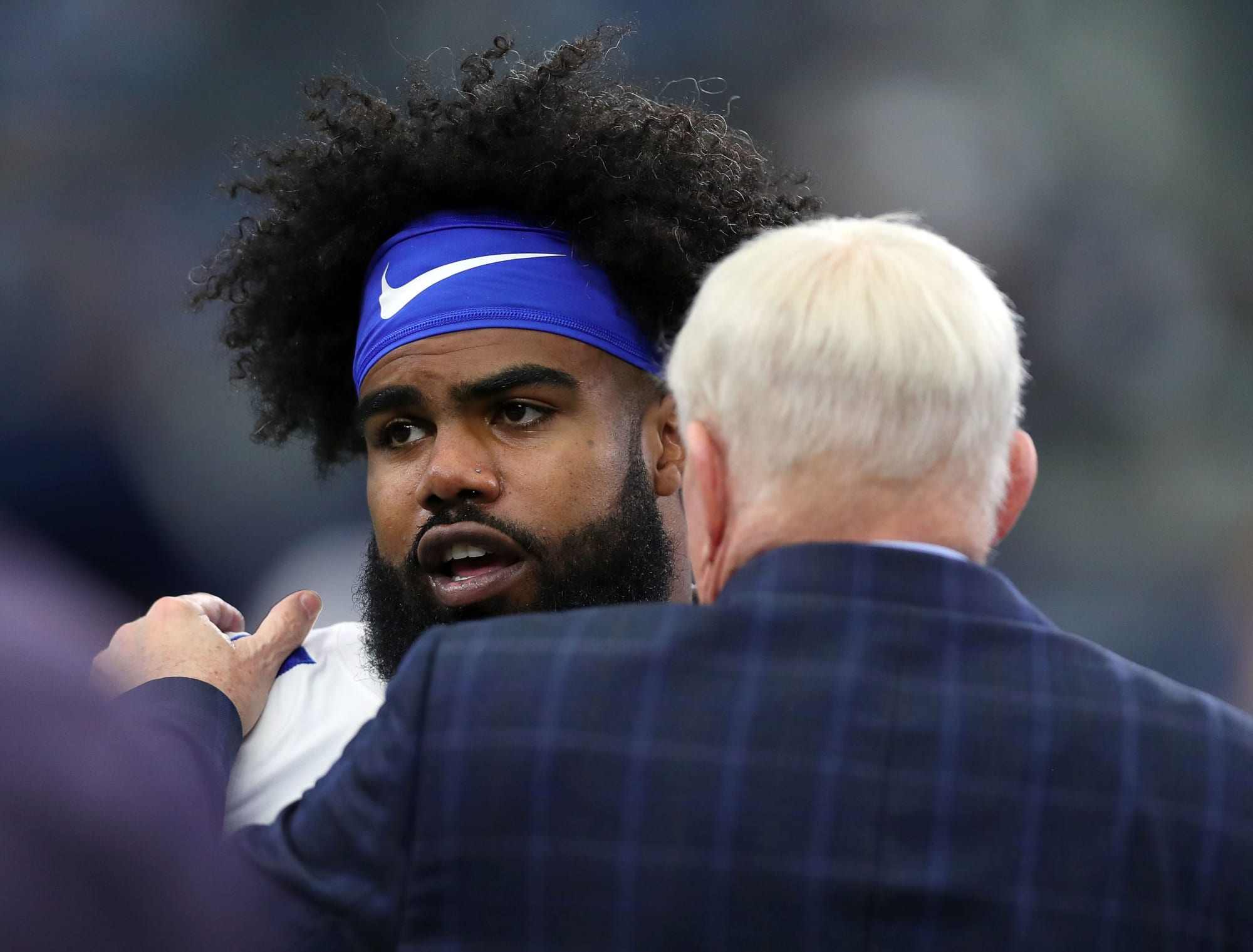 Jerry Jones reveals ridiculous reason why Ezekiel Elliott was disciplined