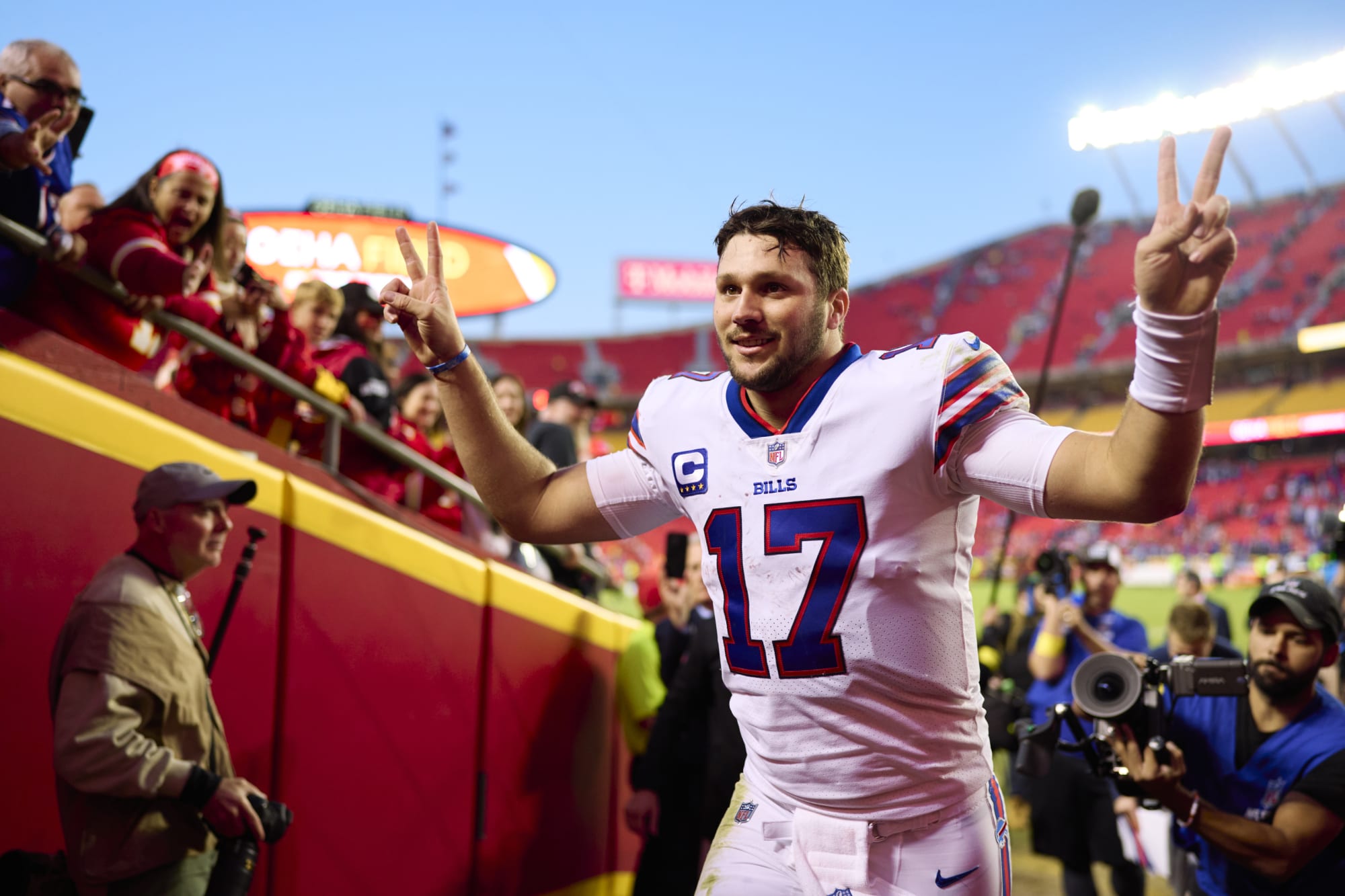Josh Allen smirk says it all about lavish Bills campaign to win over OBJ