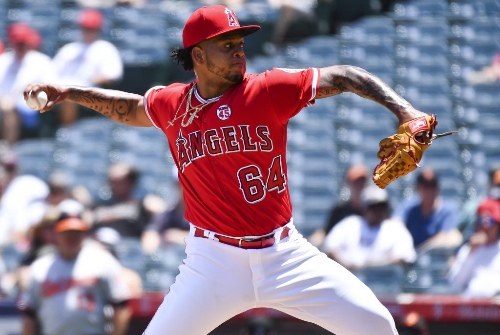 KBO's Hanwha Eagles Re-Sign Felix Pena