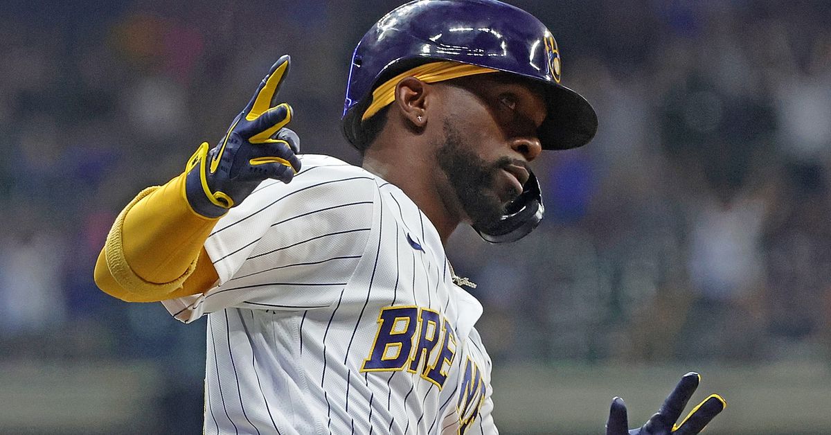 MLB Winter Meetings: Rays interested in OF Andrew McCutchen