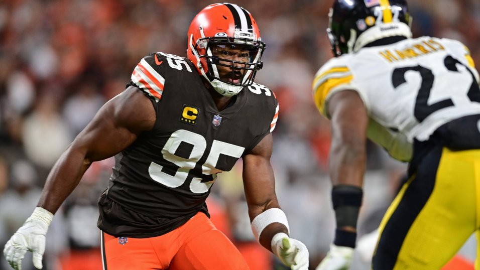 NFL edge defender rankings ahead of Week 13: Micah Parsons, Myles Garrett and more | NFL News, Rankings and Statistics