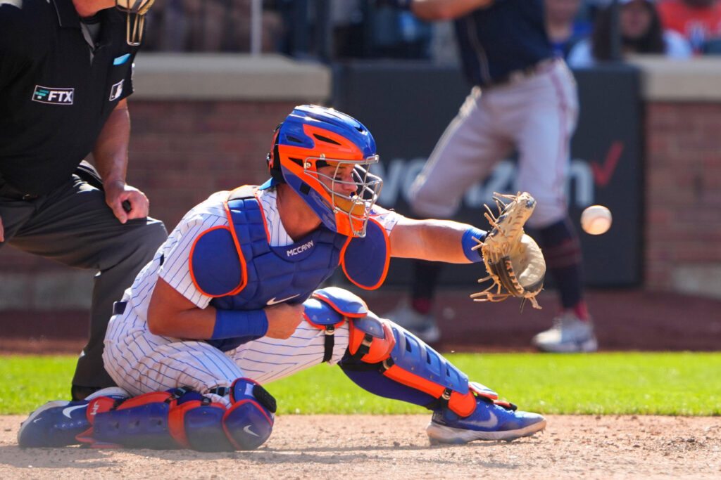 Orioles Acquire James McCann From Mets