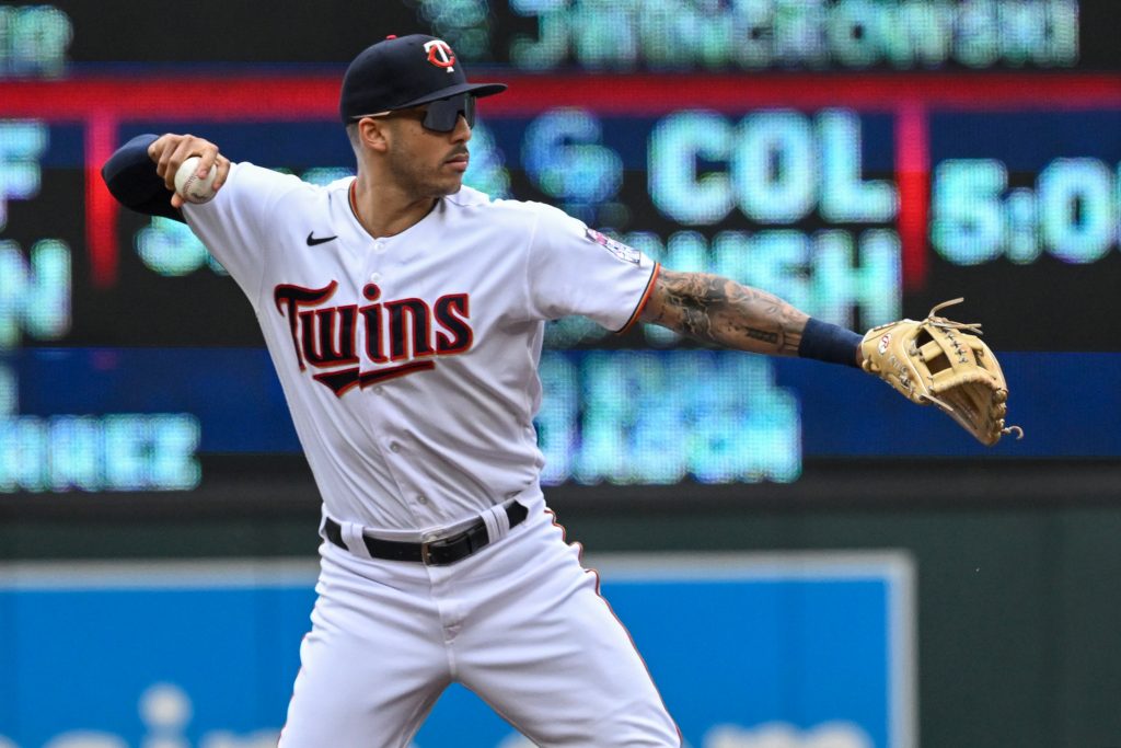 Orioles Checking In On Free Agent Shortstops