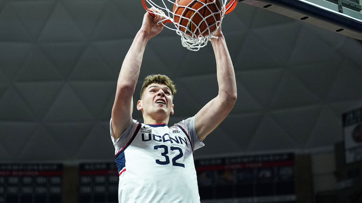 Predictions for college basketball’s undefeated teams’ first loss