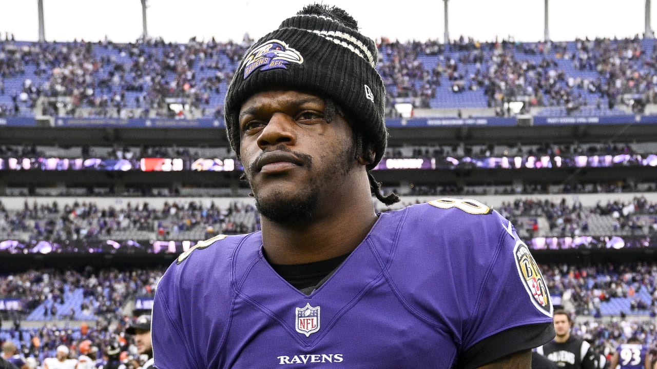 Ravens HC John Harbaugh: Lamar Jackson considered week to week