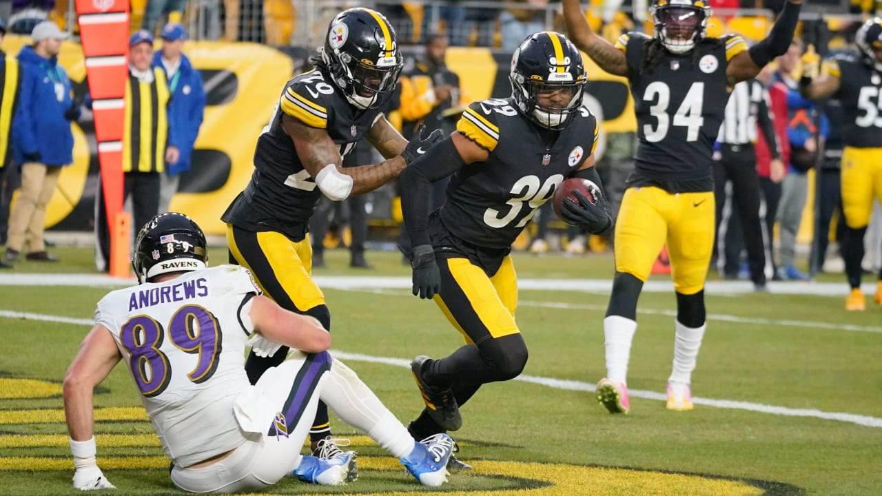 Ravens hoping to end four-game losing streak against rising Steelers