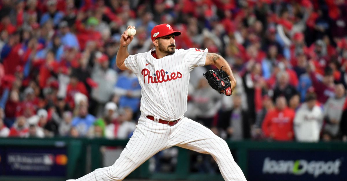 Rays sign RHP Zach Eflin to 3-year, $40 million deal