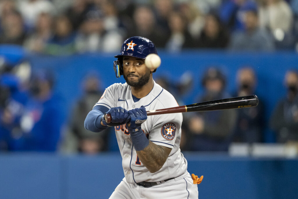 Red Sox Sign Niko Goodrum To Minor League Deal