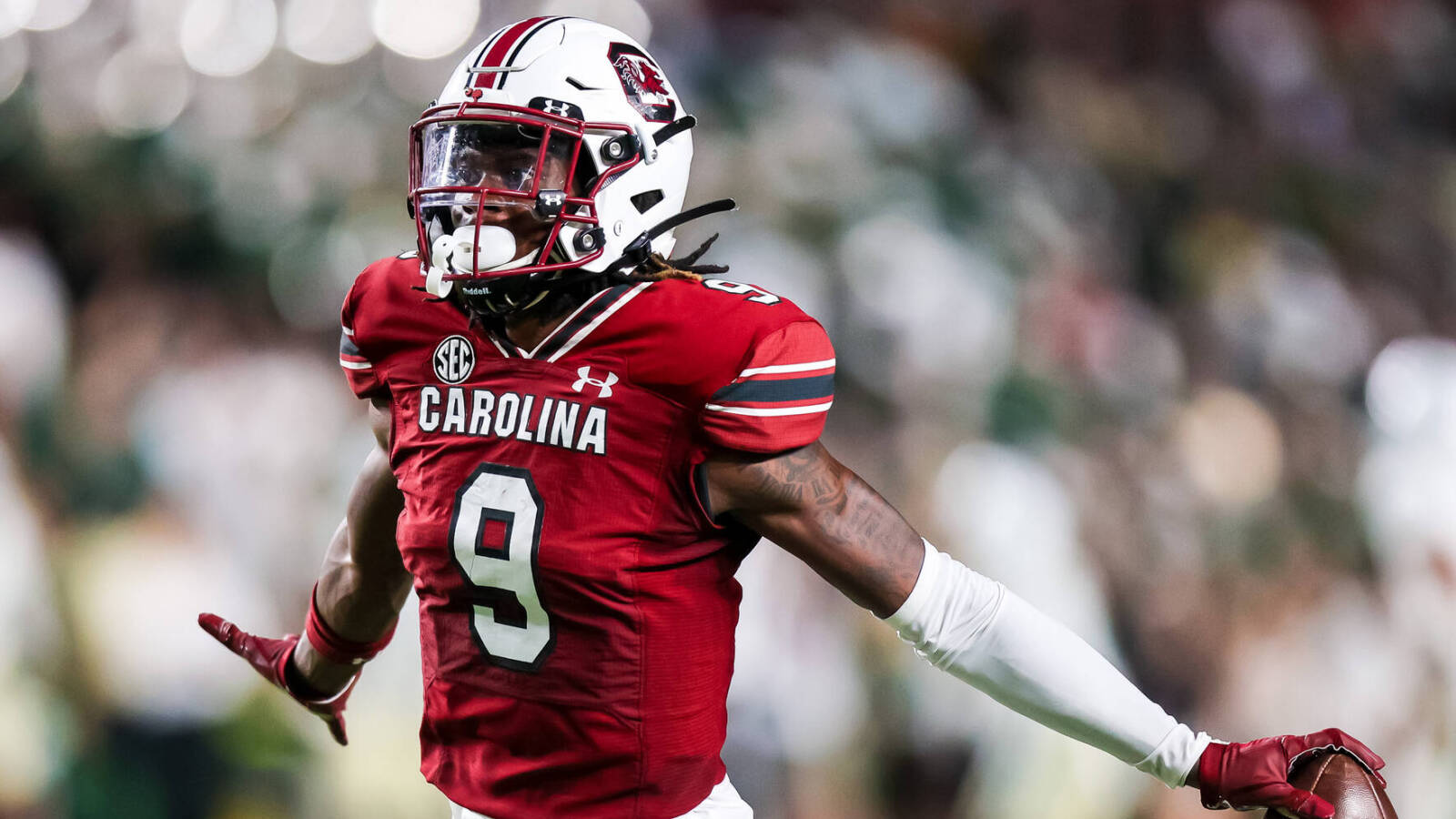 South Carolina CB Cam Smith declares for 2023 NFL Draft