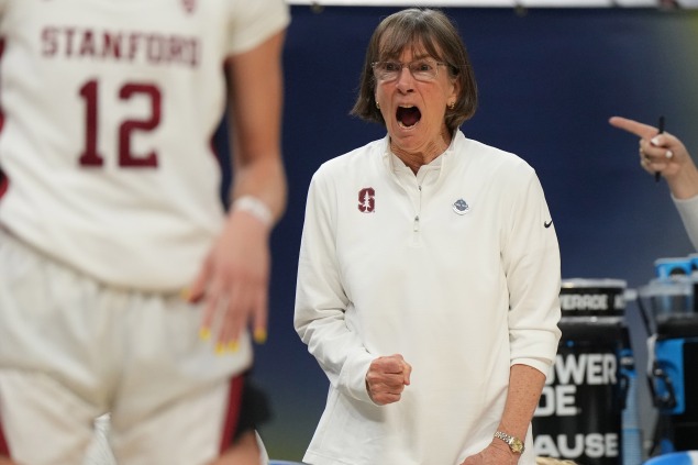 Stanford's Tara VanDerveer tops women's AP Top 25 appearances - College Basketball