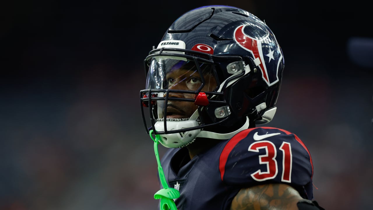 Texans RB Dameon Pierce suffered sprained ankle vs. Cowboys; status TBD for Week 15