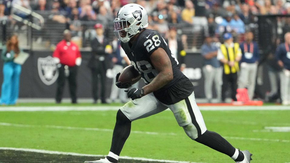 Thursday Night Football: Las Vegas Raiders-Los Angeles Rams betting preview (odds, lines, best bets) | NFL and NCAA Betting Picks