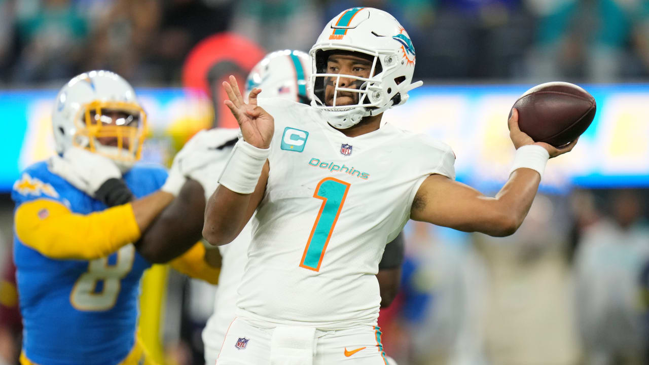 Tua Tagovailoa says Dolphins offense 'not up to our standard' in loss to Chargers: 'Very disappointing'