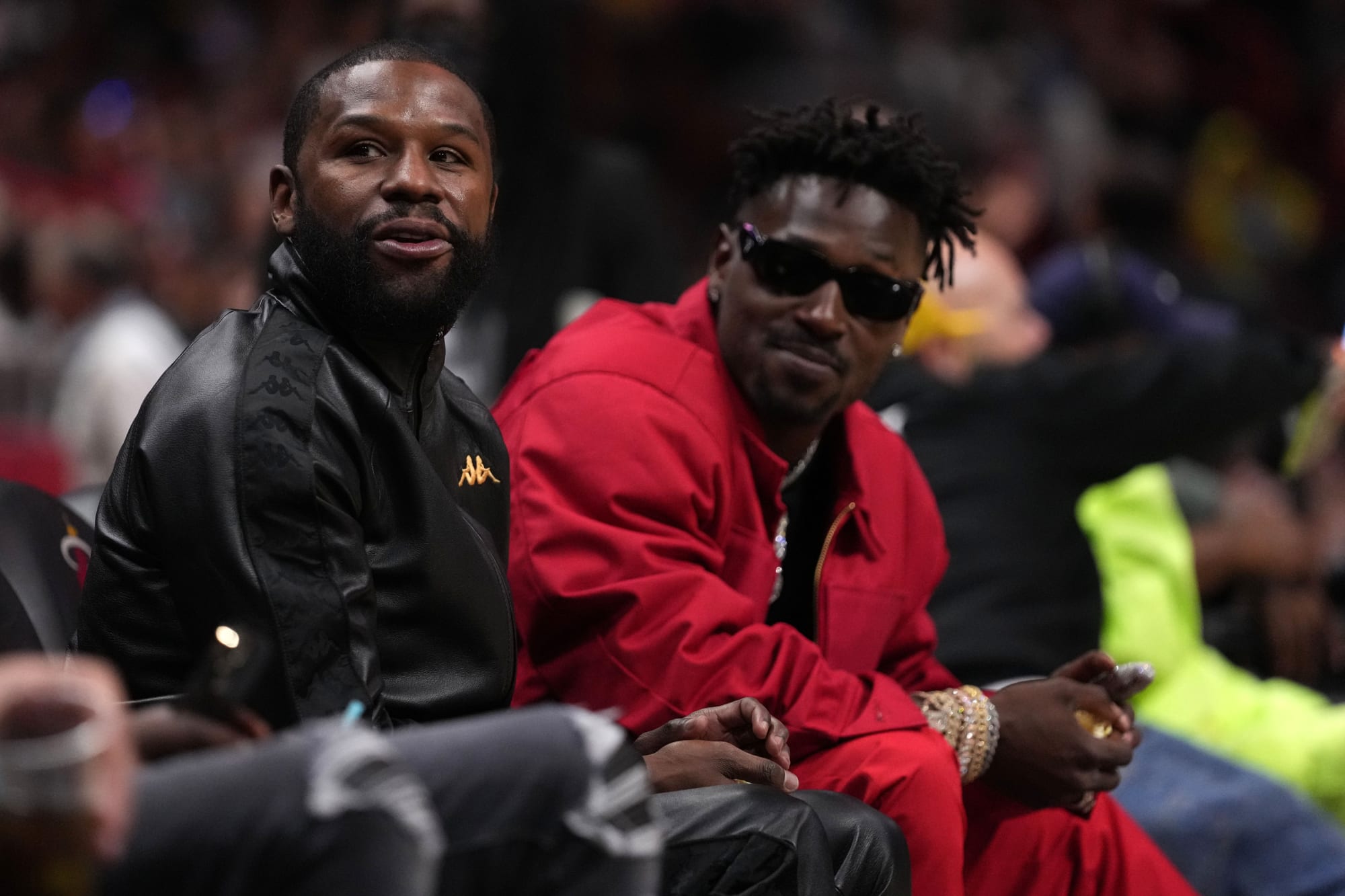 Why Antonio Brown has yet to be arrested despite warrant [Updated]