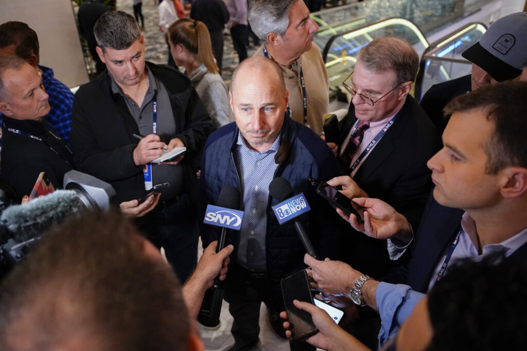 Yankees Extend GM Brian Cashman