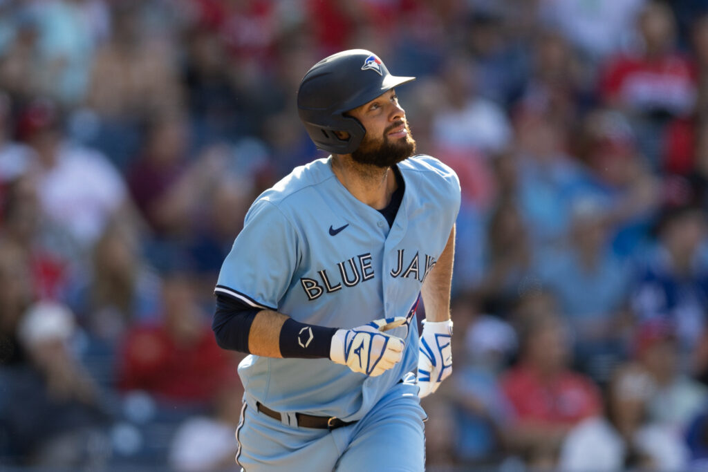 Brandon Belt "Baffled" By Lack Of Offers In Free Agency