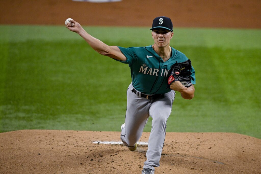 Bryan Woo To Begin Season On IL Due To Elbow Inflammation