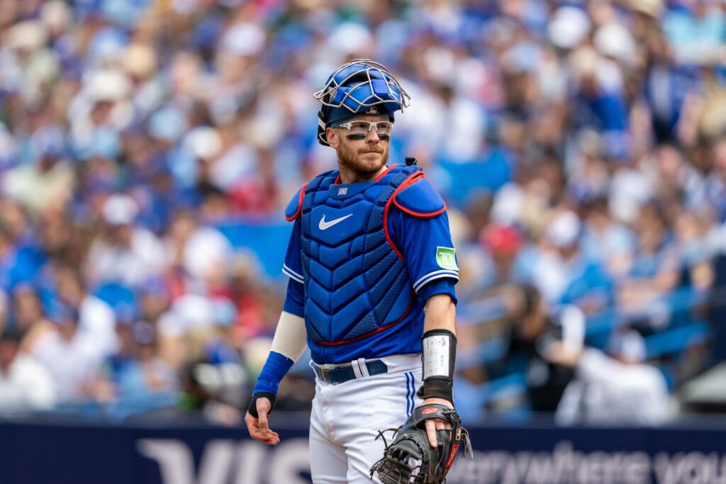Danny Jansen Diagnosed With Small Fracture In Right Wrist