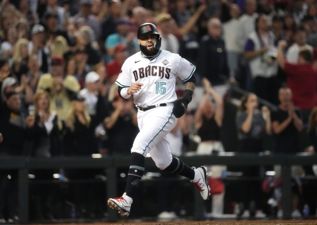 Diamondbacks Designate Emmanuel Rivera For Assignment