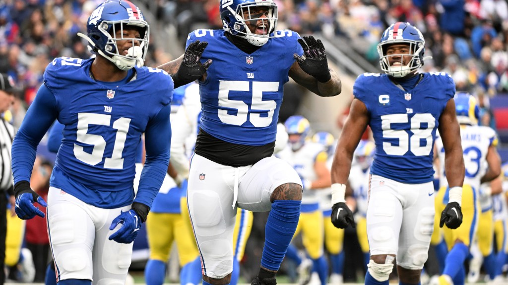 Former New York Giants LB Jihad Ward signs with Minnesota Vikings