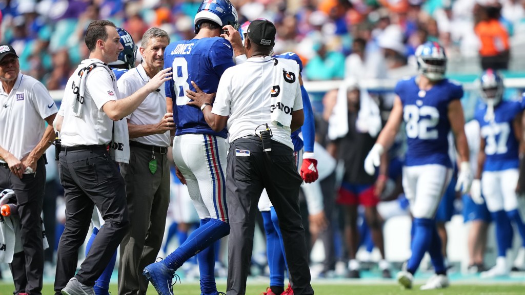 Giants QB Daniel Jones may have been shell-shocked in 2023