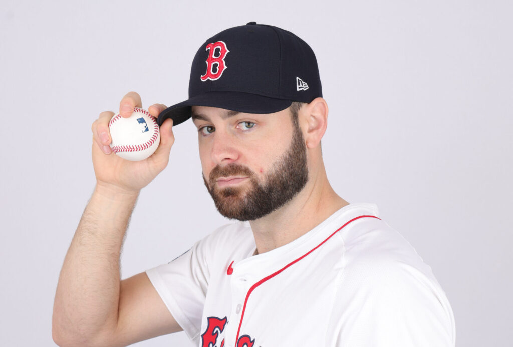 MLBTR Podcast: Injured Pitchers, Brayan Bello's Extension, Mookie At Shortstop and J.D. Davis