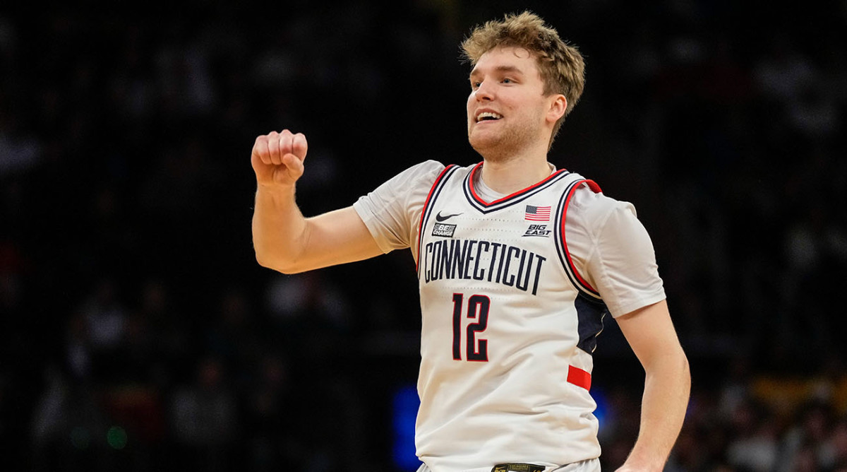 March Madness 2024: Using Sportsbooks to Build Winning NCAA Brackets