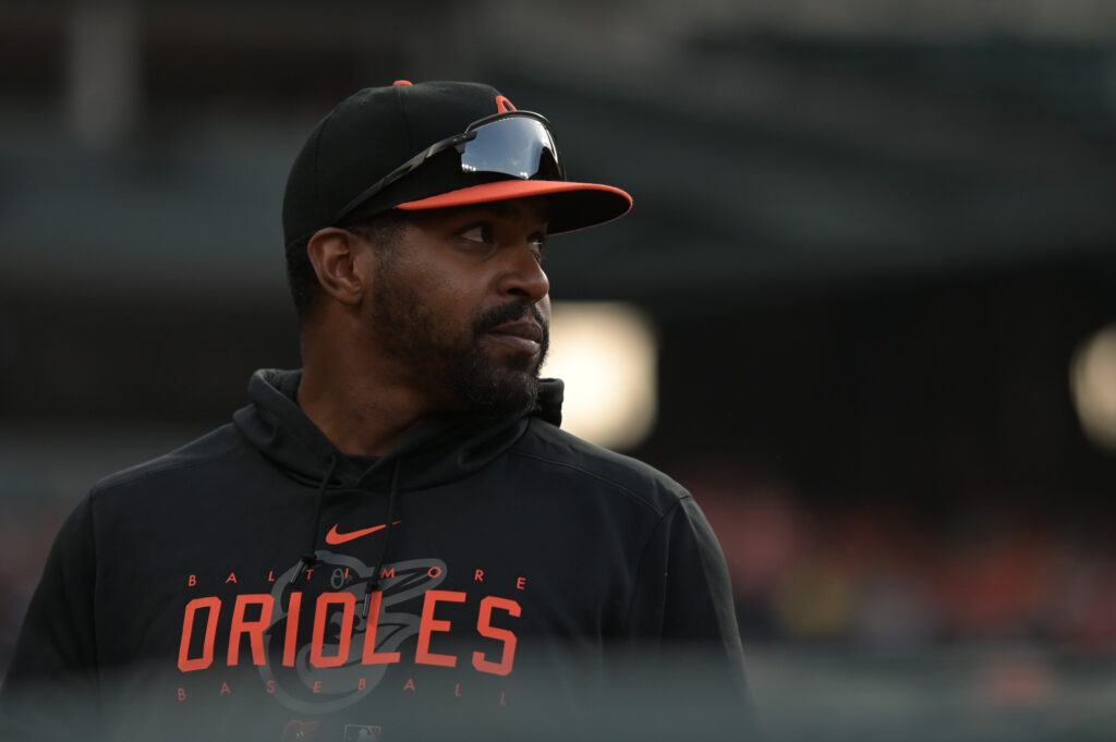 Marlins Sign Mychal Givens To Minor League Deal